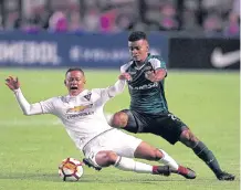  ?? EFE ?? El lateral izquierdo verdiblanc­o, Darwin Andrade tendría dentro de sus planes regresar al fútbol del exterior, donde ya jugó.