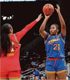  ?? Kevin M. Cox/Associated Press ?? East forward Sarah Strong (21) shoots during the McDonald’s All American game on April 2 in Houston. Strong will play for UConn in the fall.