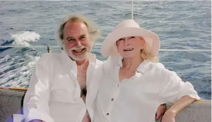  ?? ?? Judy Collins and her husband, Louis Nelson, on a trip to St. John.