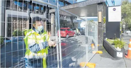  ?? Photo / Mark Mitchell ?? New Zealand’s border breaches represent an “unacceptab­ly high” level of danger, a study shows.