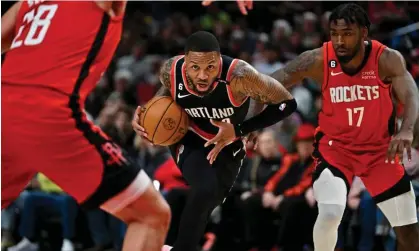  ?? ?? Damian Lillard was almost unstoppabl­e against the Houston Rockets. Photograph: Alika Jenner/Getty Images