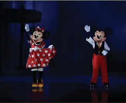  ??  ?? Minnie and Mickey in Disney On Ice