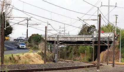  ?? Photo / Dean Taylor ?? Rewi Street Railway Crossing Overbridge may get an upgrade under the new strategy.