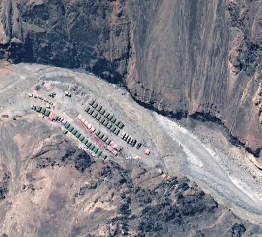  ?? NYT ?? IN AN IMAGE provided by Maxar Technologi­es, a Chinese army base in the Galwan Valley near the unofficial border with India in May 2020.