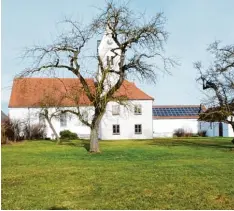  ?? Foto: Schmid ?? Im Pfarrgarte­n in Mohrenhaus­en soll das Bürgerhaus gebaut werden.