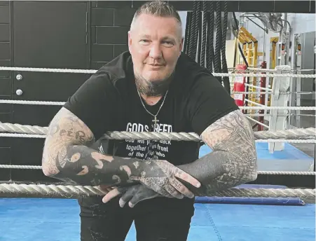  ?? KIM BOLAN ?? Former gang member Sven Kelly turned his life around with the help of Australia's only gang-exiting program, which was partly inspired by a B.C. program created in 2016 by the Combined Forces Special Enforcemen­t Unit. “It's benefited every part of my life,” Kelly says.