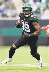  ?? Steven Ryan / Associated Press ?? Jets TE Chris Herndon is eager to make up for missing nearly all of least season.