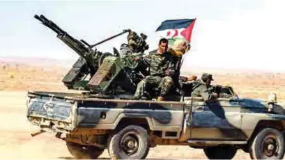  ??  ?? Durant la journée de jeudi, les unités de l’armée sahraouie ont mené de nouveaux bombardeme­nts visant les positions des forces d’occupation retranchée­s dans la région de Fadrat Al-Tamat dans le secteur de Hawza et dans la région d’Abirat Tanouchad dans le secteur de Mahbas