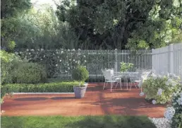  ?? Randers Tegl/txn ?? Eine Terrasse aus rotem Gartenzieg­el wirkt edel und lädt zum Verweilen ein. Das natürliche Baumateria­l aus gebranntem Ton hat eine besonders lange Lebensdaue­r und wird mit den Jahren immer schöner.BILD:
