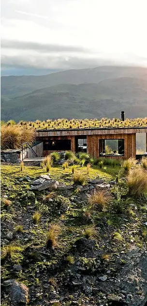  ?? PHOTOS: BROOK SABIN/STUFF ?? The isolated ‘‘cabin’’ is an excellent place to watch the sunset.