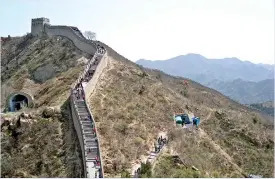  ??  ?? Great wall of China Sent by Shelton Mahalekam Camera - Canon D7000