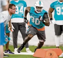  ?? ALLEN EYESTONE / THE PALM BEACH POST ?? Miami defensive end CharlesHar­ris, a first-round pick last year, is slated to be a reserve again, but he could get a bigger opportunit­y as coaches try to keep their pass rushers fresh.