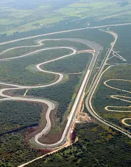  ?? ?? La pista
Nella foto il circuito della Nardò Technical Center