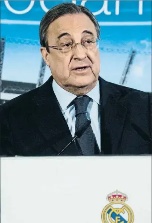  ?? EMILIO NARANJO / EFE ?? Florentino Pérez volvió a la presidenci­a del Madrid en el 2009