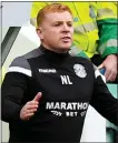  ??  ?? Hibs boss Neil Lennon