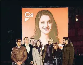  ?? XAVIER CERVERA ?? La candidata de Ciutadans, Inés Arrimadas, amb els seus companys