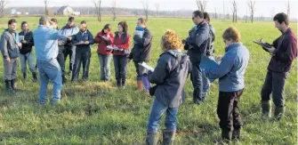  ??  ?? Le président de la table de concertati­on des Collectifs régionaux en formation agricole, Mario Théberge, s’inquiète pour l’avenir du financemen­t de la formation continue en agricultur­e par le ministère de l’Agricultur­e.