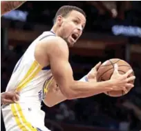  ?? AP ?? Stephen Curry estuvo imparable nuevamente anoche.