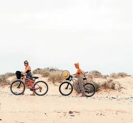  ?? // TURISMO DE CANARIAS ?? Caleta del Sebo, en La Graciosa, una isla sin coches