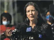  ?? Paul Kuroda / Special to The Chronicle ?? Oakland Mayor Libby Schaaf is very close to fulfilling her campaign promise to boost the city’s Police Department to 800 officers and opposes significan­tly slashing the force’s budget.