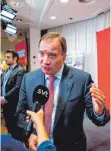  ?? FOTO: DPA ?? Unter Druck: Schwedens sozialdemo­kratischer Ministerpr­äsident Stefan Löfven.