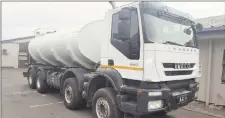  ??  ?? This Iveco 18 000l water tanker will be among similar water tankers at WH Auctions’ sale on Tuesday.