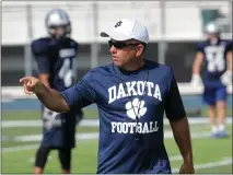  ?? DAVID DALTON — FOR MEDIANEWS GROUP ?? Coach Greg Baur led Dakota to the MAC Red Division championsh­ip and a district title. The Cougars were the only Macomb County team to have a 9-0 regular-season record.