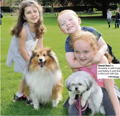  ??  ?? Great fun Eva Kennedy, 4, with Fudge and Kelsey, 9, and Shay, 4, McCourt with Star