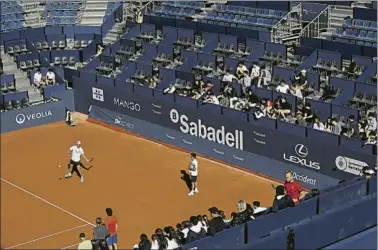  ?? FOTO: MANEL MONTILLA ?? Rafa Nadal, en la Pista Rafa Nadal.
Tres años después de su duodécimo y último Trofeo Conde de Godó