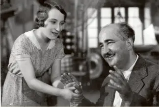  ??  ?? Fanny, film réalisé par Marc Allégret en 1932, d’après la pièce de Pagnol, avec Orane Demazis (Fanny) et Fernand Charpin (Panisse).