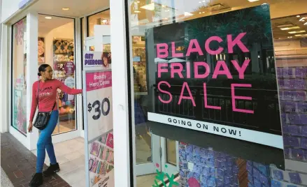  ?? REBECCA BLACKWELL/AP ?? Black Friday isn’t quite the grand affair that it used to be, but it’s still going to be a busy day, experts say.