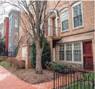  ?? ANDREW HARNIK/AP ?? For several months, EPA chief Scott Pruitt rented a room in this Capitol Hill condo.