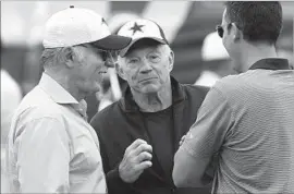  ?? Allen J. Schaben Los Angeles Times ?? JERRY JONES, center, said the plan Stan Kroenke, left, had for returning the Rams to L.A. was good not only for the Cowboys but also for every other team.