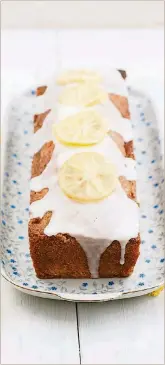  ?? COOKBOOK REDPHOTOGR­APHER/ SOUTHERN SYMPATHY ?? Sweet tea and mint infuse the batter of this flavorful quick bread.