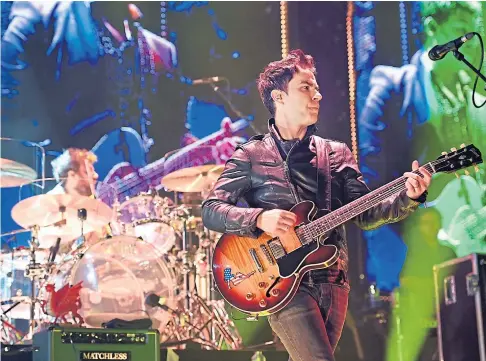  ?? ?? BRINGING THE ENERGY: Kelly Jones and his Stereophon­ics bandmates will draw a huge crowd to Slessor Gardens.