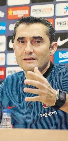  ?? FOTO: PEP MORATA ?? Ernesto Valverde durante la rueda de prensa de ayer en la Ciutat Esportiva