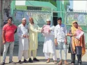  ?? HT PHOTO ?? Residents display pamphlets creating awareness on zika virus, in Shastri Nagar area of Jaipur.