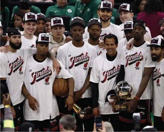  ?? ?? ► Con Miami Heat, Erik Spoelstra ha ganado dos títulos como técnico (2012 y 2013) y uno como entrenador asistente (2006).