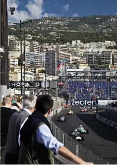  ??  ?? Clockwise from left Historic GP cars suit the street circuit; the high-net-worth harbour; Princess Grace’s Floride; F1 cars; Fangio statue.