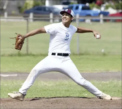  ?? The Maui News / MATTHEW THAYER photo ?? Baldwin High School’s Ben Zeigler-Namoa pitches while playing for the Braves in an All Pono Spring Baseball League game last Saturday. The Baldwin senior is headed to Yavapai College in Arizona.