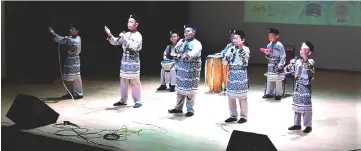  ??  ?? One of the Nasyid groups from the primary school category performing their song.