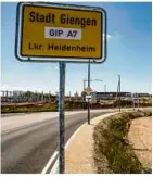  ?? ?? Ort mit eigenem Schild: der Giengener Industriep­ark.