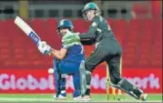  ?? GETTY ?? Harmanpree­t Kaur in action during the thrid T20 against Australia in Gold Coast on Sunday.