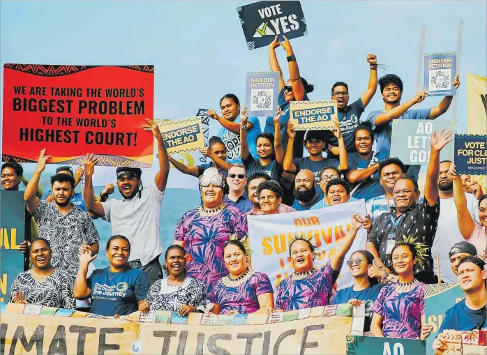  ?? Picture: PACIFIC ISLANDS STUDENTS FIGHTING CLIMATE CHANGE ?? Pacific Youth in support of the ICJAO campaign.