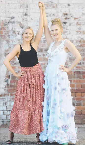  ?? Picture: ANNETTE DEW ?? Designer Alyssia McDonald, with model Leanne wearing the winning outfit.