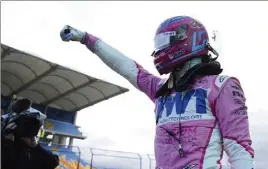  ?? (Photo EPA/MAXPPP) ?? Sur la patinoire stamboulio­te, hier, Lance Stroll a surpris l’ogre Verstappen et éclipsé l’étoile Mercedes. Sacrée prouesse !