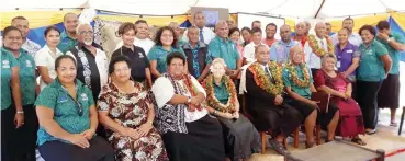  ?? (Yadrayadra­vi) ?? Commission­er Northern Jovesa Vocea (fifth from left-sitting) with stakeholde­rs during the launching of the European Union funded Adventist Developmen­t and Relief Agency project, Accountabi­lity and Monitoring at Foreshore Park in Savusavu on May 16,2018.