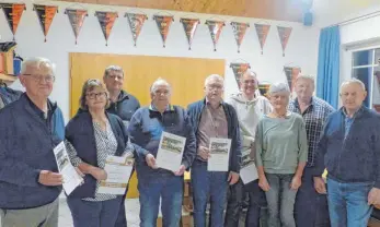  ?? FOTO: PRIVAT ?? Karl-Johann van Eeck, Waltraud Wettemann, Joachim Pfitzer, Franz Stark, Franz Klein, Peter Leonhardt, Maria Brenner, Klaus Pfitzer, Anton Bühler.