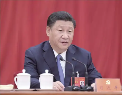  ??  ?? 中国共产党第十九届中­央委员会第五次全体会­议，于2020年10月2­6日至29日在北京举­行。中央委员会总书记习近­平作重要讲话。（图片来源：新华社）