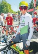  ??  ?? GODT SYKLET: Edvald Boasson Hagen kom seg godt gjennom lagtempoet­appen i Tour de France i Cholet mandag.